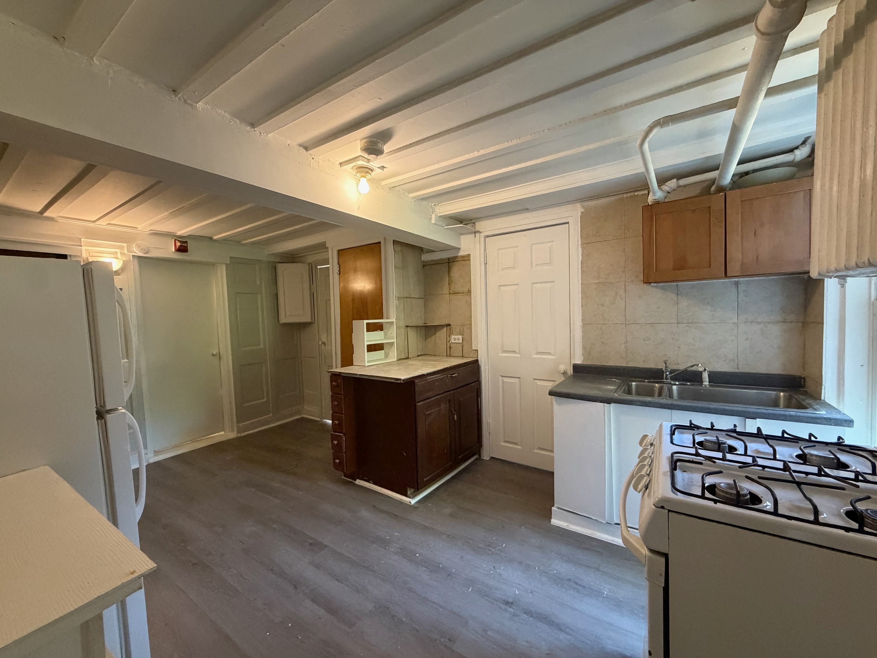 216 East Main Street - 9